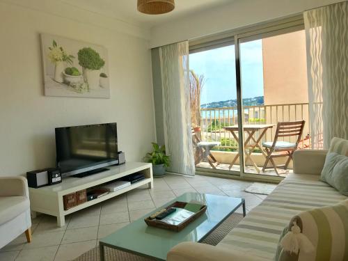 Sunny Cap View Terrace with Sea Views and AirCon