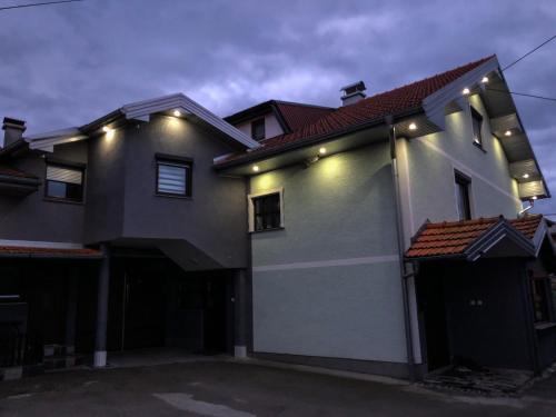 Budova, v ktorej sa penzión nachádza