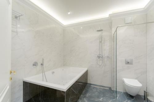 2H Horizon Hotel photo 43