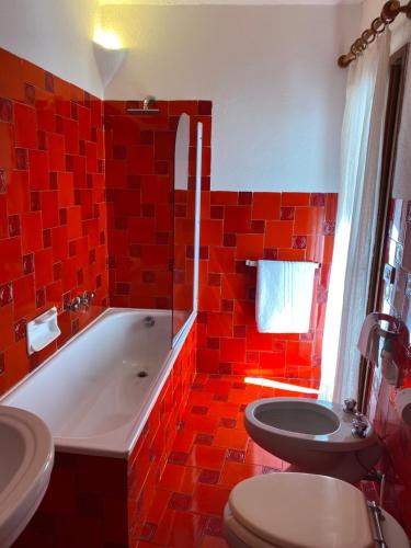 A bathroom at La Casa Smeralda