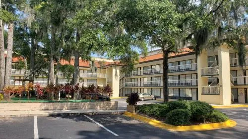 Simple Rewards Inn photo 31