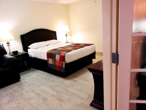 Simple Rewards Inn photo 52