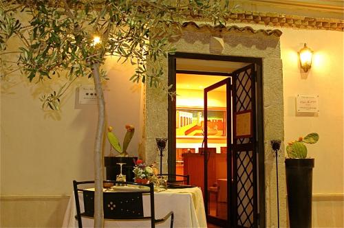 The Olive Inn – Photos 4
