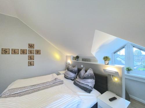 Galeriebild der Unterkunft smûk - Luxus Dachgeschoss in Westerland