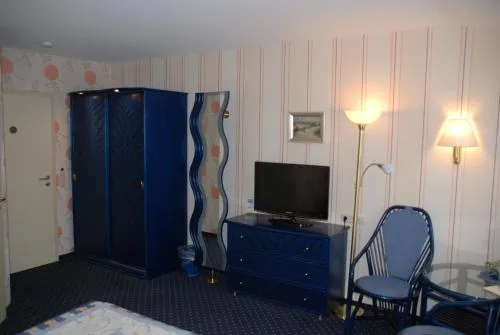 Hotel-Marks-Garni photo 13
