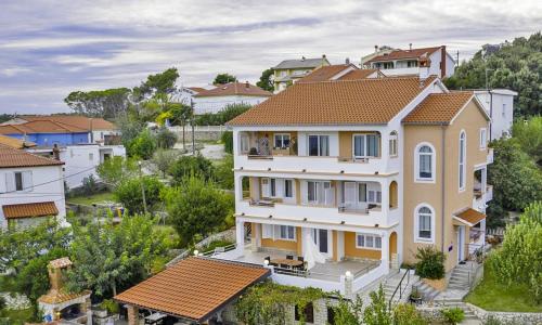 Apartments Mlacovic