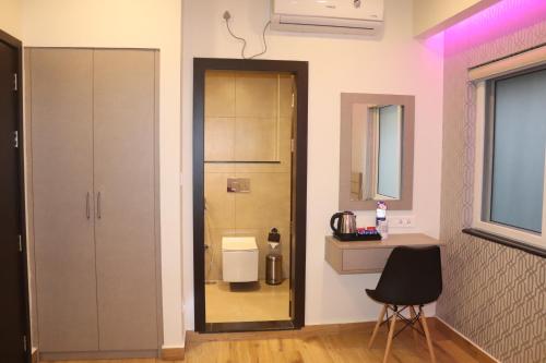 Un baño de Lavender Infopark Kochi