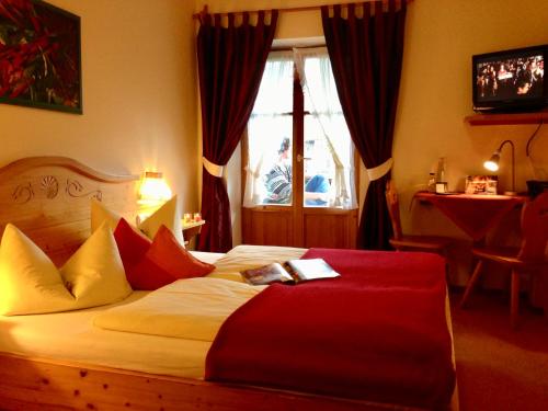 Hotel Waltraud Garniにあるベッド
