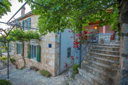 Holiday Home Mirna – Photos 2