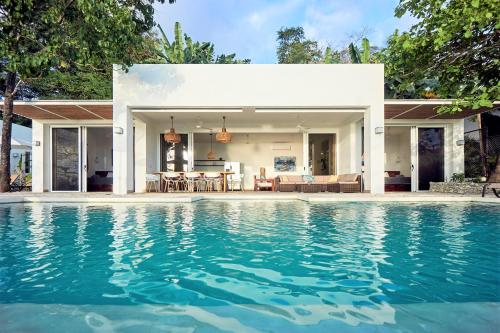 Casa Meráki - Ocean View Villa 300m from Santa Teresa Beach