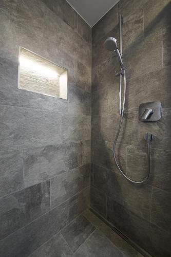 Un baño de Wiesl Lodge Saalbach