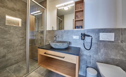 Un baño de Wiesl Lodge Saalbach