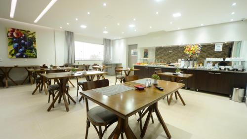 Εστιατόριο ή άλλο μέρος για φαγητό στο Hotel Panorâmico