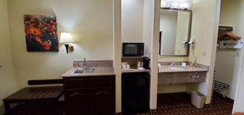 Gallery image of Best Western Executive Inn & Suites in Madisonville