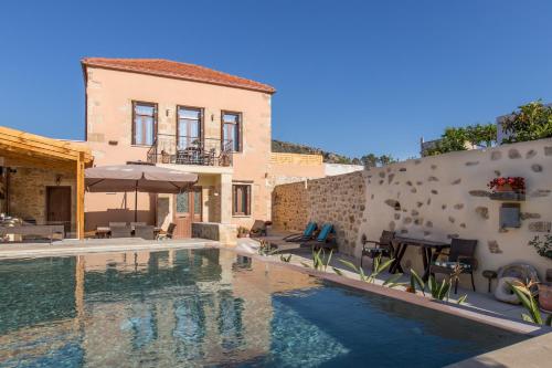 Πισίνα στο ή κοντά στο Villa Theta
