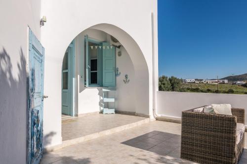 Stefania's Cycladic Apartments I