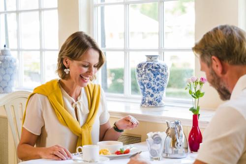 Gæster der bor på Gräflicher Park Health & Balance Resort