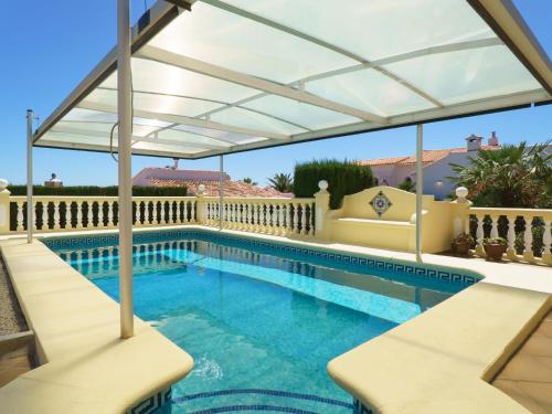 The swimming pool at or close to Holiday Home Pedro by Interhome