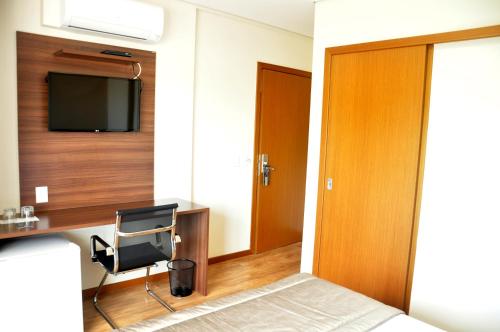TV a/nebo společenská místnost v ubytování Hotel Mohave