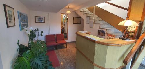 The lobby or reception area at Garni Stanger