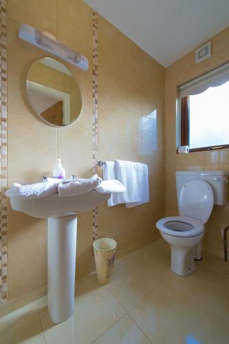 Koupelna v ubytování Aisleigh Guest House