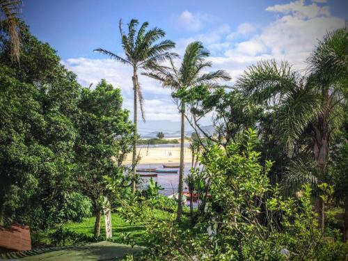 Imagem da galeria de Pousada Piratas do Embaú em Guarda do Embaú