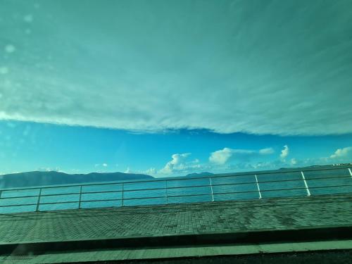 Φωτογραφία από το άλμπουμ του 4 Bed Sleeps 11 Free Parking Pets Allowed σε Vlorë