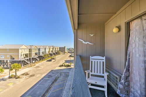 Beach Condo with Pool Access, 1 Block to the Ocean!