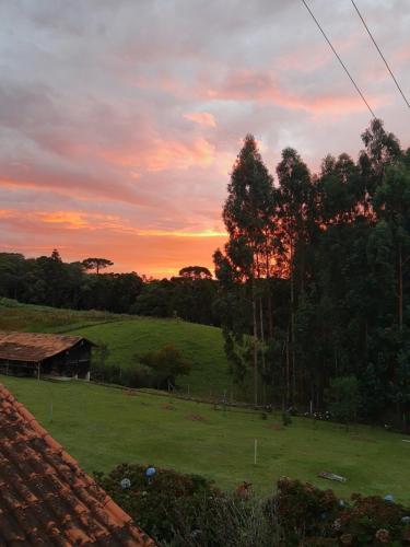 Gallery image of CHÁCARA QUEDINHA D'ÁGUA in Campo Alegre