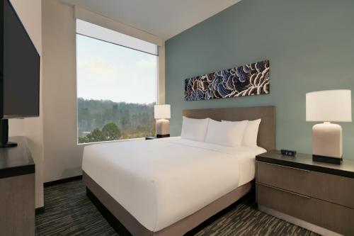 Un ou plusieurs lits dans un hébergement de l'établissement Hyatt House Atlanta Perimeter Center