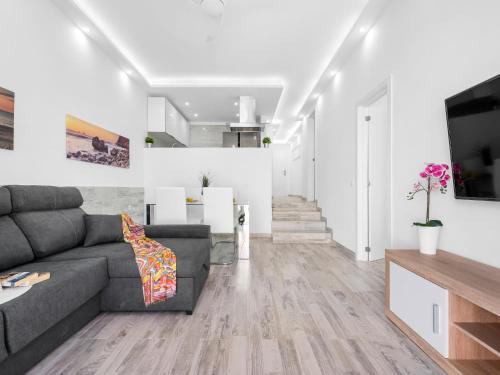 74 PARQUE SANTIAGO 2 sea front