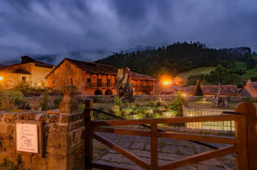 Gallery image of Arha Casona de Carmona (Antiguo Parador de Carmona-Cantabria) in Carmona