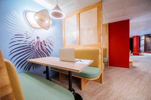 Koupelna v ubytování ibis Styles Antibes