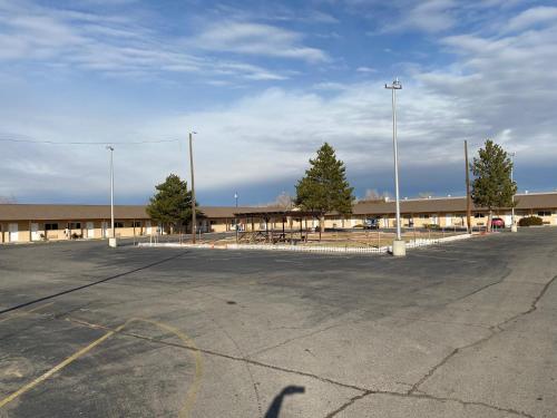 Φωτογραφία από το άλμπουμ του Four Corners Inn σε Farmington