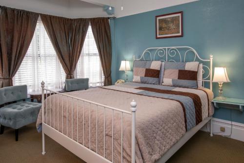 Hayes Valley Inn Image