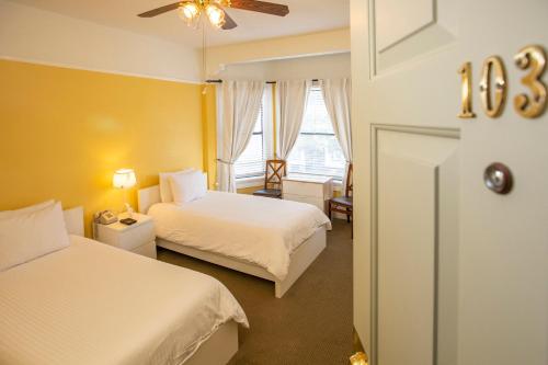Hayes Valley Inn Image