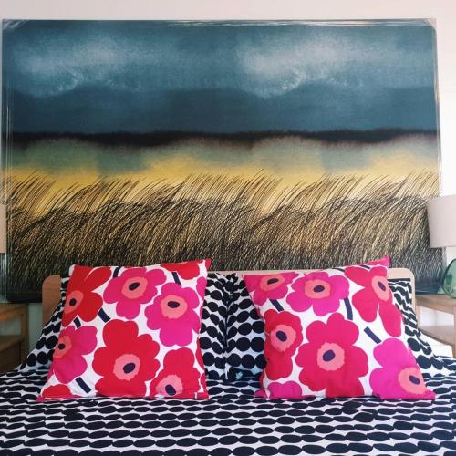Ein Bett oder Betten in einem Zimmer der Unterkunft The Zin Loft