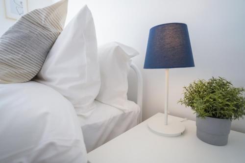 Stylish Apartment with Private Parking photo 33
