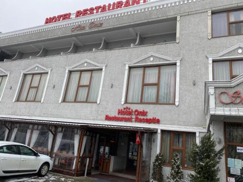 Budova, kde se hotel nachází