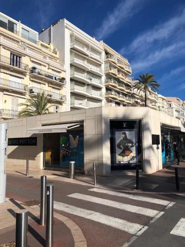 Brand new studio in the heart of Cannes