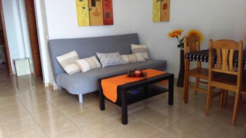 Ocean View Apartment over Los Cristianos, Playa las Vistas