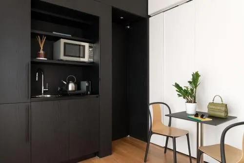 BMORE Duomo - Luxury Apartments near Duomo photo 4