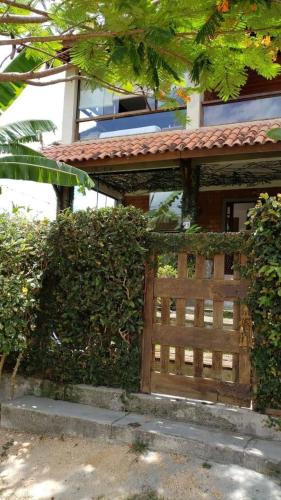 Bangunan di mana terletaknya rumah percutian