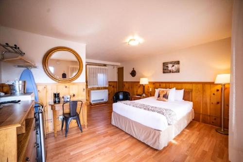Katil atau katil-katil dalam bilik di Alpine Trail Ridge Inn