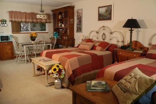 Gallery image of Crystal River Lullaby B&B in Crystal River