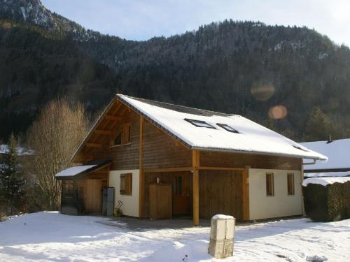 Gallery image of Spacious chalet near the ski area in Saint-Jean-d'Aulps