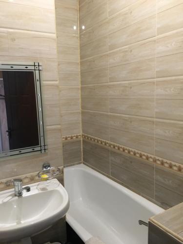 Bilik mandi di 46,2 Karmysova street Serviced Apartments