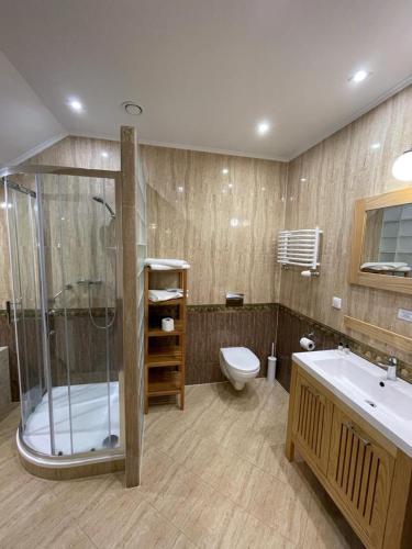 Un baño de Hotel Fox