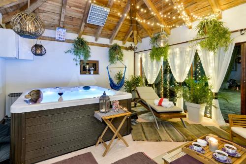 Fotografia z galérie ubytovania Apartman u vili sa privatnim bazenom i privatnom wellness oazom v destinácii Varaždin