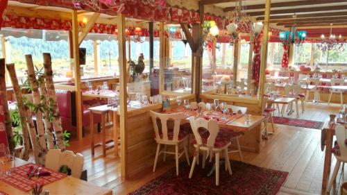 Un restaurante o sitio para comer en Auberge De Liezey